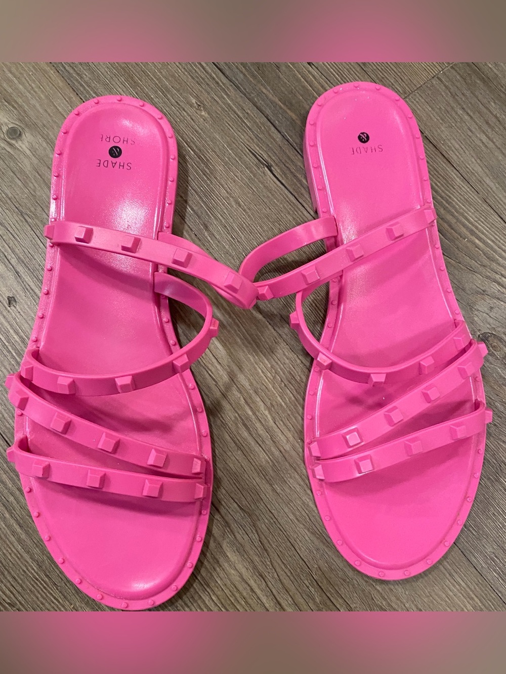 Shade & Shore Women's Hot Pink Studded Triple-Strap Slide Sandals